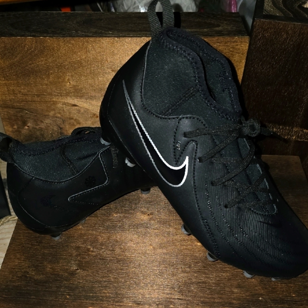 Nike Black Football Cleats